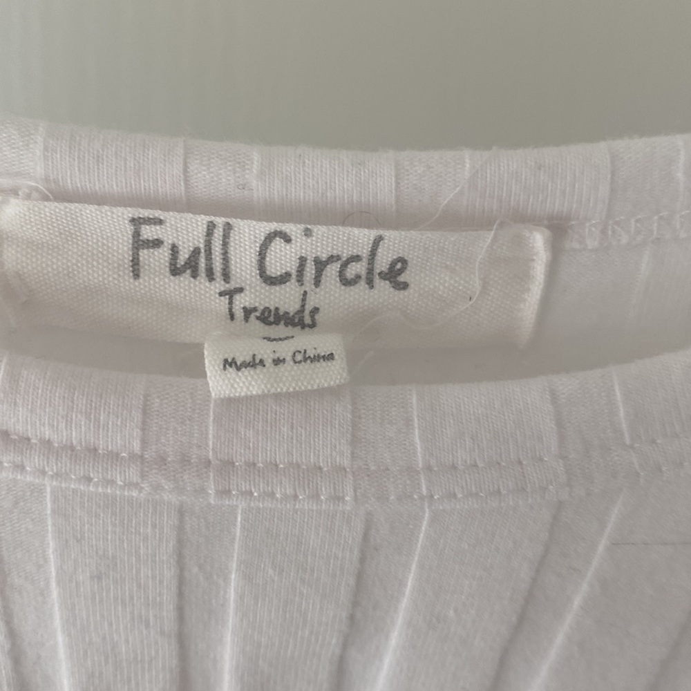 Full Circle Top - Picture 3 of 4